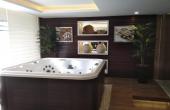 Jacuzzi