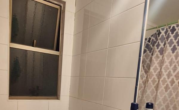 Baño 2 piso , con tina completa